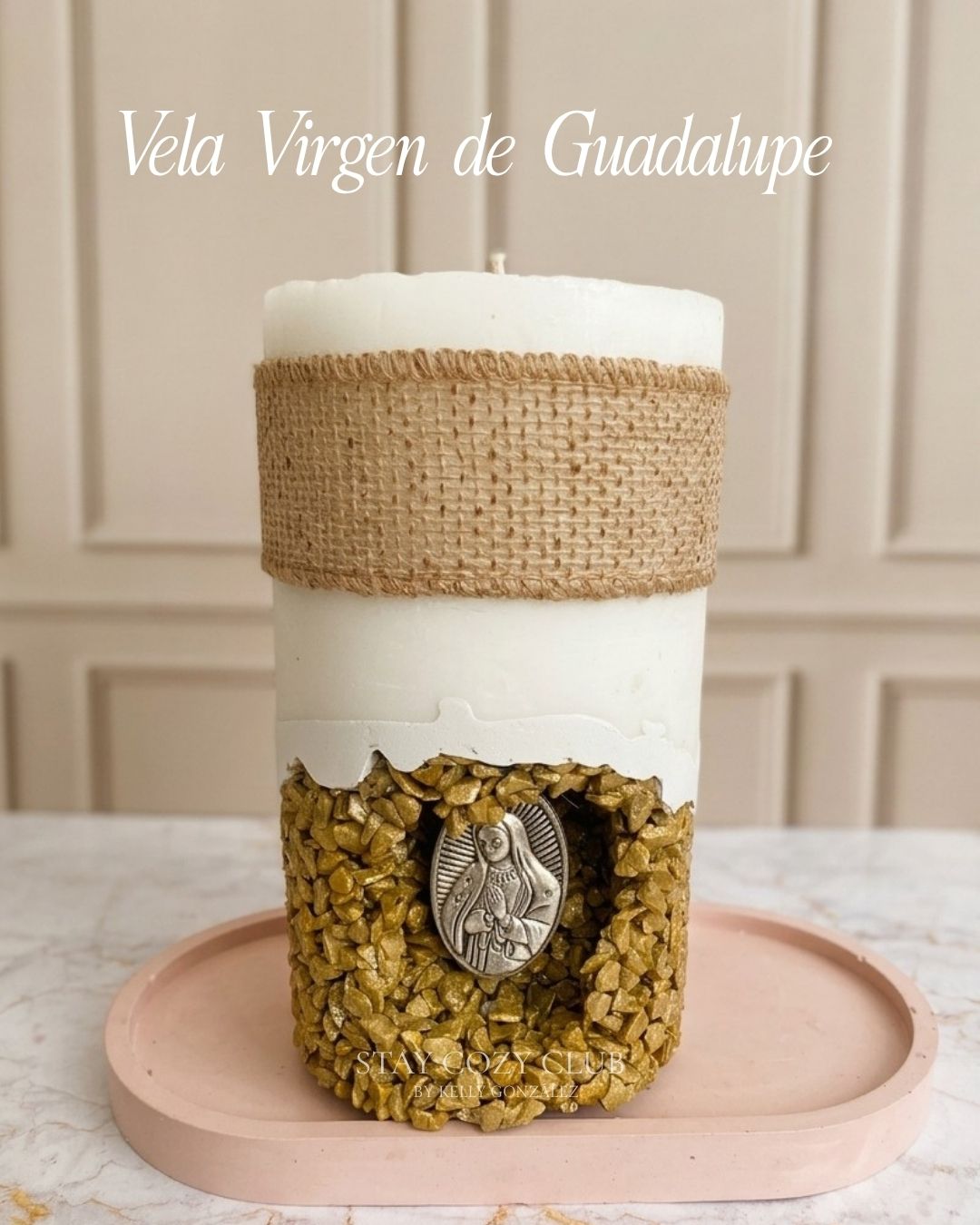 Cirio con medalla religiosa